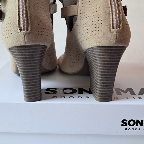 Sonoma Peep Toe Chunky Heel Sandals Booties | Sz 8 | NIB - Picture 8 of 11